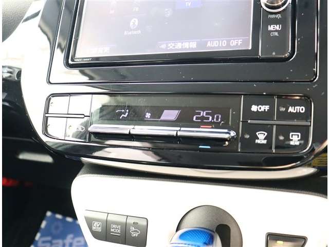 トヨタ プリウス １．８ Ｓ セーフティ プラス H29年 (関東) 99