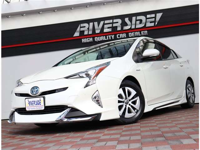 トヨタ プリウス １．８ Ｓ セーフティ プラス H29年 (関東) 99