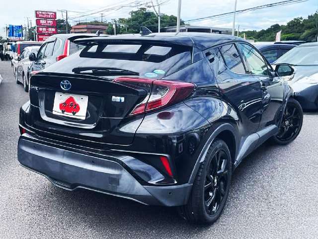 トヨタ Ｃ−ＨＲ ハイブリッド １．８ Ｇ モード ネロ R1年 (関東) 99