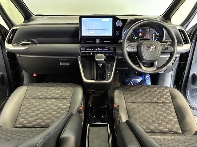 トヨタ ヴォクシー １．８ ハイブリッド Ｓ－Ｚ R5年 (中国) 99