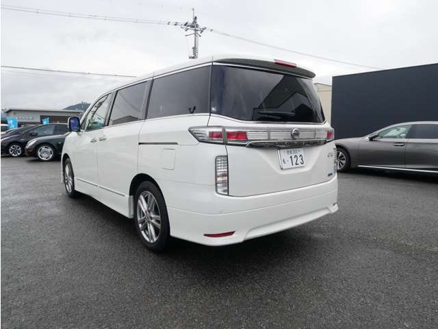 日産 エルグランド ２．５ ２５０ハイウェイスター H25年 (四国) 99