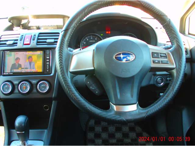 スバル インプレッサスポーツ ２．０ Ｉ アイサイト ４ＷＤ H25年 () 99
