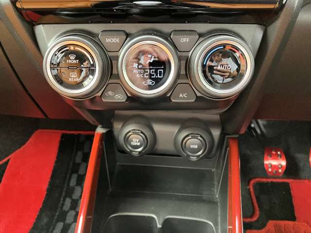 スズキ スイフト スポーツ １．４ R4年 () 99
