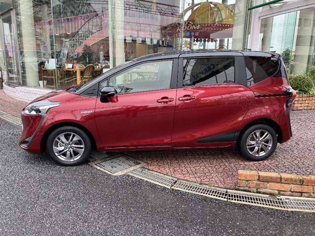 トヨタ シエンタ　ハイブリッド ハイブリッド １．５ Ｇ クエロ R2年 () 99