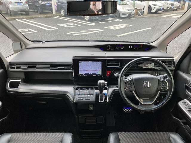 ホンダ ステップワゴン １．５ スパーダ クールスピリット ホンダ センシング H28年 () 99