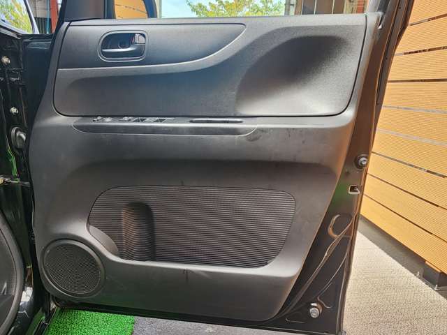 ホンダ Ｎ　ＢＯＸ ６６０ Ｇ ＳＳパッケージ H28年 (九州・沖縄) 99