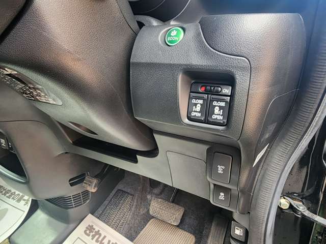 ホンダ Ｎ　ＢＯＸ ６６０ Ｇ ＳＳパッケージ H28年 (九州・沖縄) 99