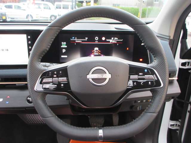 日産 アリア Ｂ６　リミテッド R4年 (近畿) 99