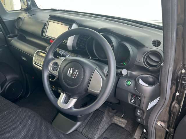 ホンダ Ｎ　ＢＯＸ ６６０ Ｇ Ｌパッケージ H28年 (九州・沖縄) 99