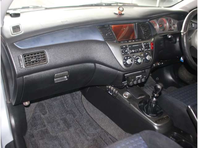三菱 ランサー ２．０ ＧＳＲ ＶＩＩＩ ４ＷＤ H15年 (関東) 99