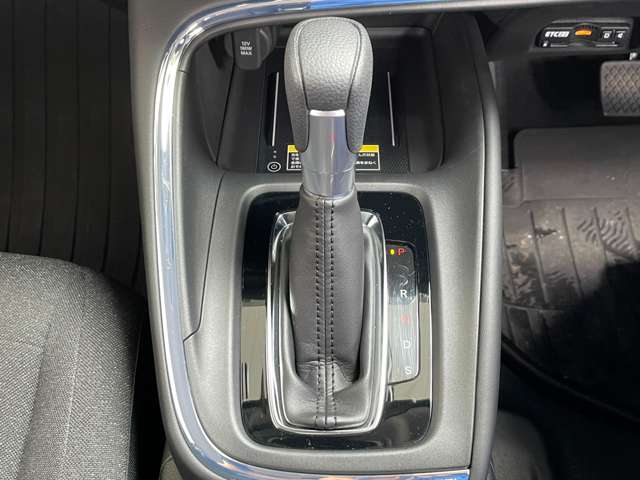ホンダ ヴェゼル １．５ Ｇ R5年 (関東) 99