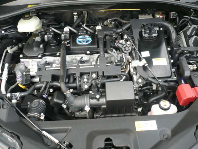 トヨタ Ｃ−ＨＲ ハイブリッド １．８ Ｓ ＬＥＤ エディション H30年 () 99