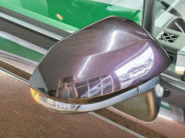 トヨタ スペイド １．５ Ｘ H29年 (関東) 99