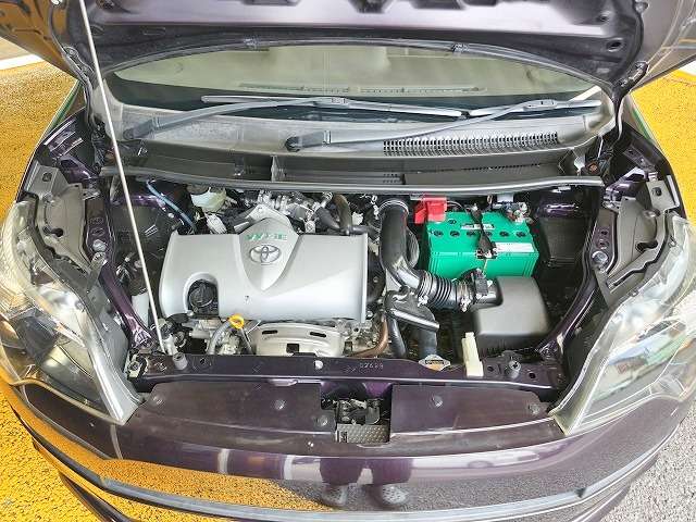 トヨタ スペイド １．５ Ｘ H29年 (関東) 99