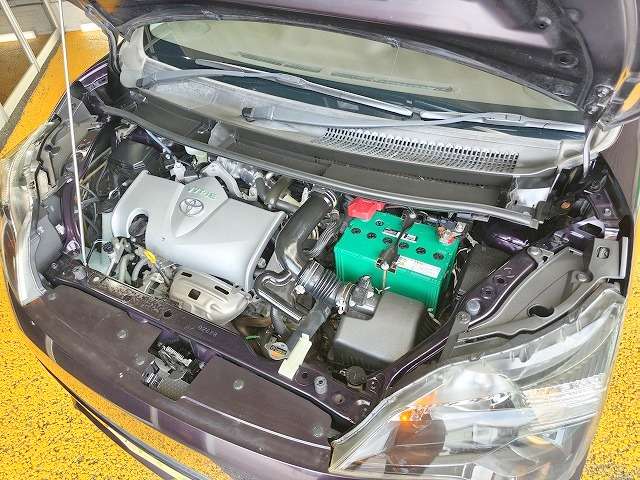 トヨタ スペイド １．５ Ｘ H29年 (関東) 99