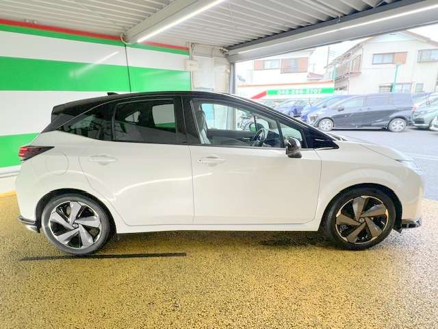 日産 ノートオーラ １．２ Ｇ レザーエディション R4年 (関東) 99