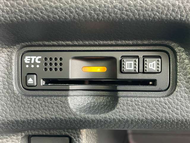 ホンダ Ｎ　ＢＯＸ カスタム ６６０ Ｇ Ｌ ホンダセンシング R1年 () 99