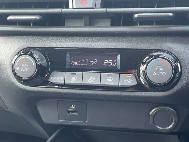 日産 ノート １．２ ＡＵＴＥＣＨ R3年 (近畿) 99
