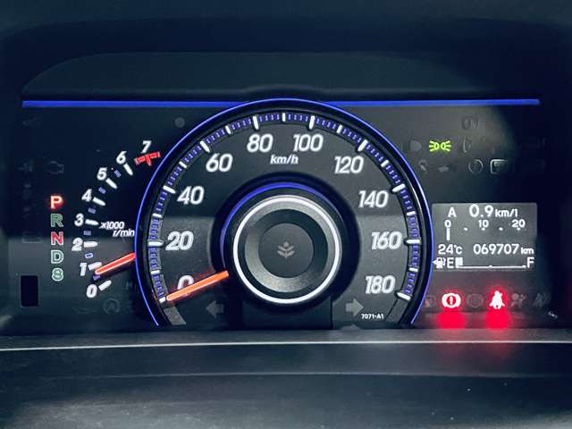ホンダ ステップワゴン　スパーダ ２．０ スパーダ Ｓ パワーエディション H25年 () 99