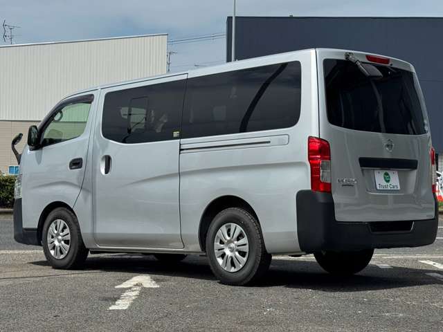 日産 ＮＶ３５０キャラバン ２．０ ＤＸ ロングボディ R1年 (近畿) 99