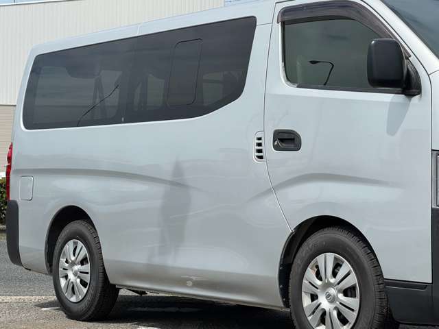 日産 ＮＶ３５０キャラバン ２．０ ＤＸ ロングボディ R1年 (近畿) 99
