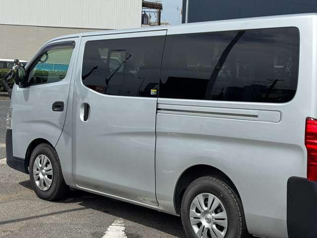 日産 ＮＶ３５０キャラバン ２．０ ＤＸ ロングボディ R1年 (近畿) 99