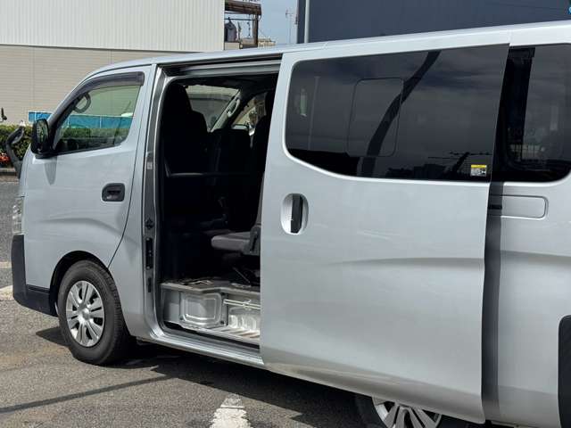 日産 ＮＶ３５０キャラバン ２．０ ＤＸ ロングボディ R1年 (近畿) 99