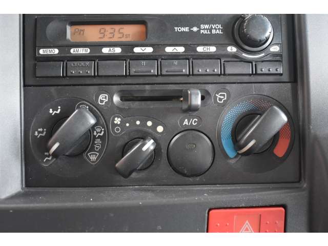 いすゞ エルフ ３．０ フルフラットロー ディーゼルターボ H24年 (近畿) 99
