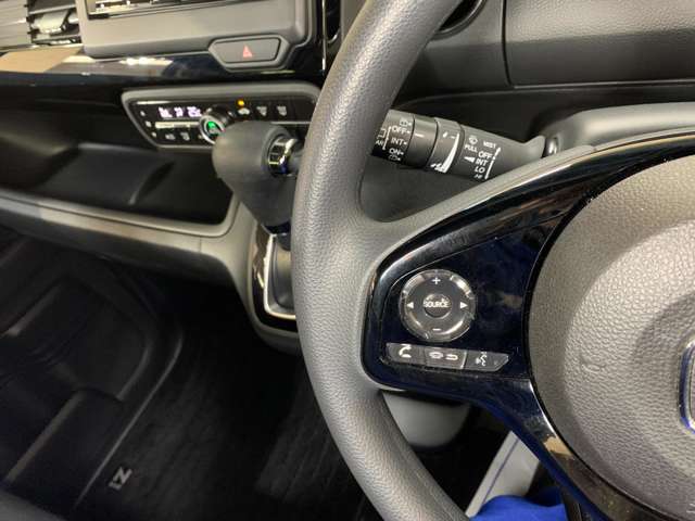 ホンダ Ｎ　ＢＯＸ カスタム ６６０ Ｌ R3年 (近畿) 99
