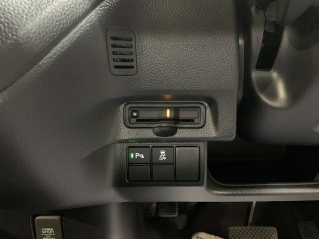 ホンダ Ｎ　ＢＯＸ カスタム ６６０ Ｌ R3年 (近畿) 99