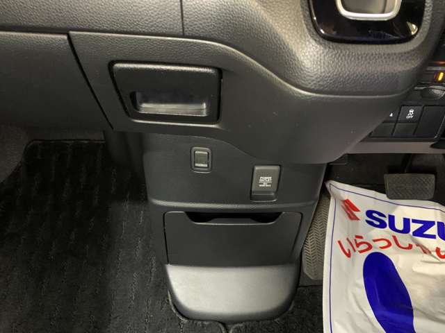 ホンダ Ｎ　ＢＯＸ カスタム ６６０ Ｌ R3年 (近畿) 99