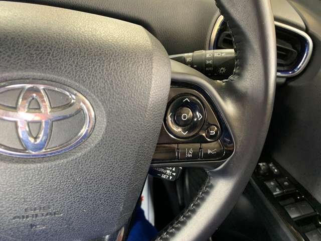 トヨタ プリウス １．８ Ｓ ツーリングセレクション R1年 (近畿) 99