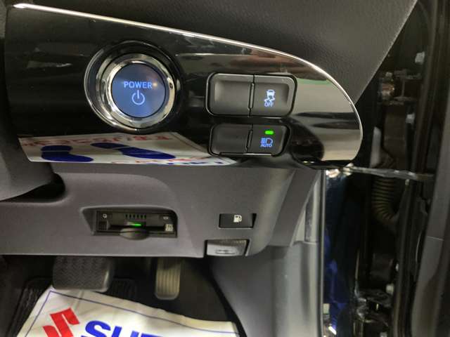 トヨタ プリウス １．８ Ｓ ツーリングセレクション R1年 (近畿) 99