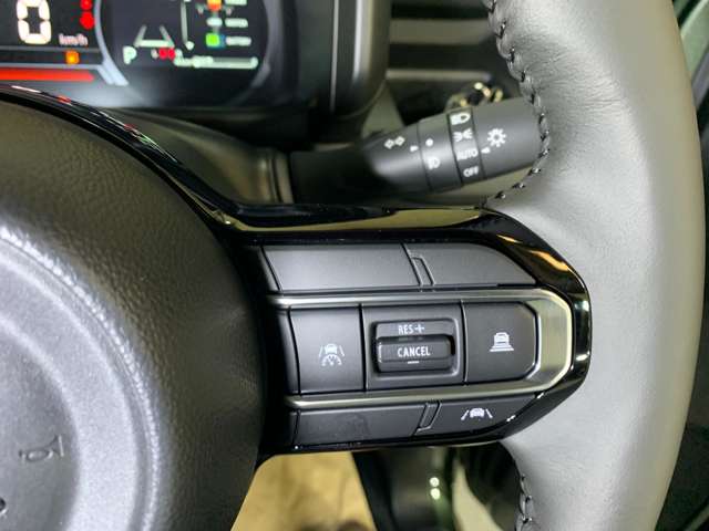 スズキ スペーシア ６６０ ギア ハイブリッド ＸＺ R7年 (近畿) 99