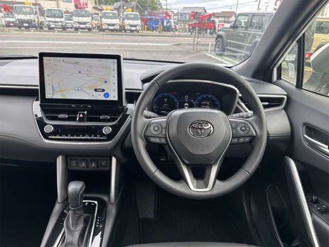 トヨタ カローラクロス ２．０ Ｚ R7年 (近畿) 99