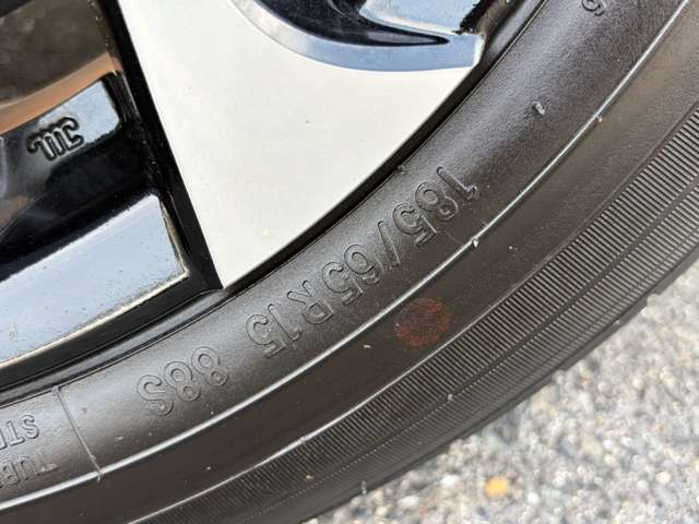 トヨタ シエンタ　ハイブリッド ハイブリッド １．５ Ｇ R5年 () 99