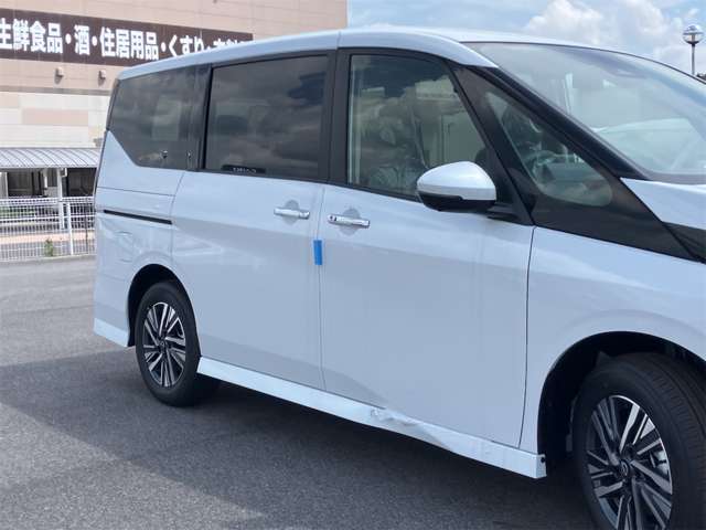 日産 セレナ １．４ Ｅ－ＰＯＷＥＲ ハイウェイスターＶ R8年 (東海) 99