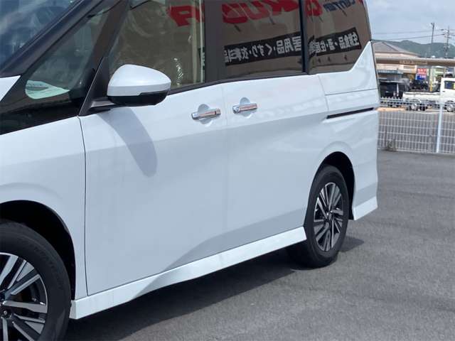 日産 セレナ １．４ Ｅ－ＰＯＷＥＲ ハイウェイスターＶ R8年 (東海) 99