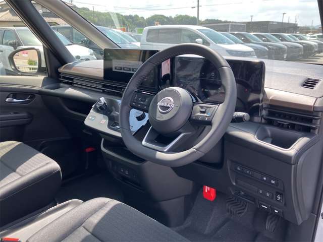 日産 セレナ １．４ Ｅ－ＰＯＷＥＲ ハイウェイスターＶ R8年 (東海) 99