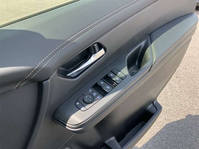 日産 セレナ １．４ Ｅ－ＰＯＷＥＲ ハイウェイスターＶ R8年 (東海) 99