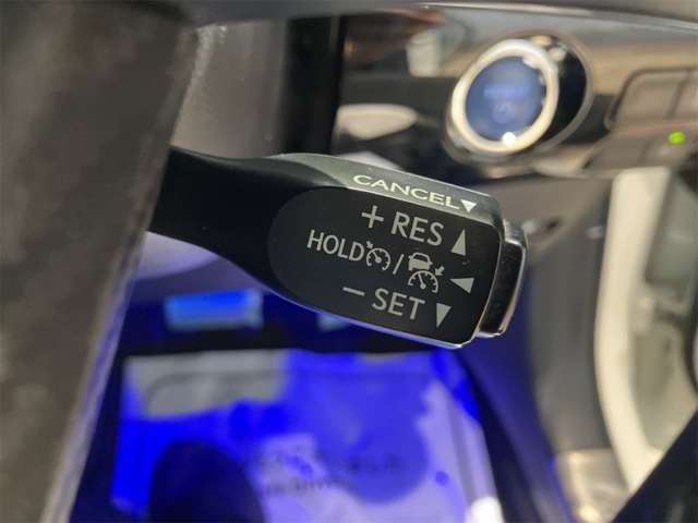 トヨタ プリウス １．８ Ｓ ツーリングセレクション H29年 (近畿) 99