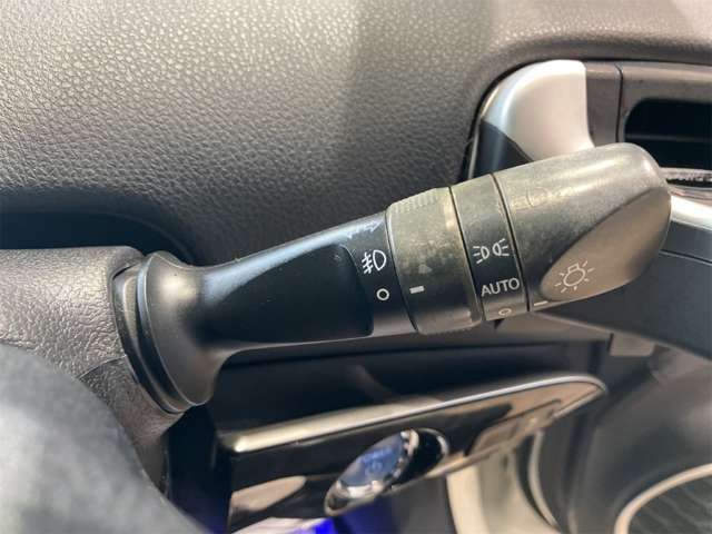 トヨタ プリウス １．８ Ｓ ツーリングセレクション H29年 (近畿) 99