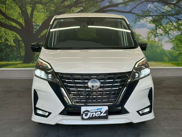 日産 セレナ ２．０ ハイウェイスター Ｖ アーバンクロム R4年 (近畿) 99