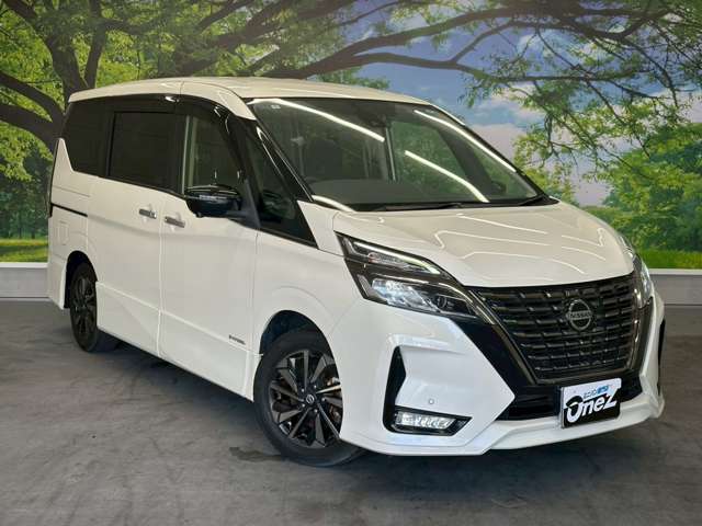 日産 セレナ ２．０ ハイウェイスター Ｖ アーバンクロム R4年 (近畿) 99