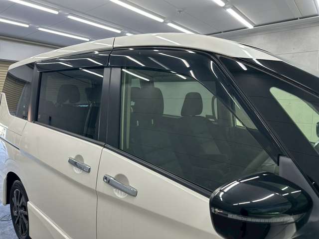 日産 セレナ ２．０ ハイウェイスター Ｖ アーバンクロム R4年 (近畿) 99