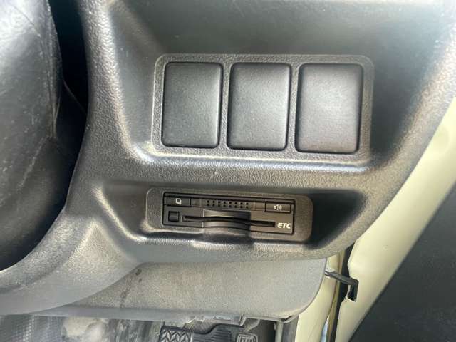 トヨタ ハイエースバン ２．０ ＤＸ ロング H26年 () 99