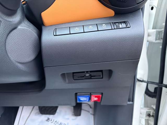 日産 キックス １．２ Ｘ ツートーン インテリアエディション （Ｅ－ＰＯＷＥＲ） R4年 (近畿) 99