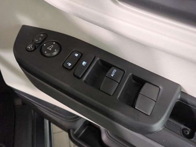 ホンダ Ｎ　ＢＯＸ ６６０ R7年 () 99