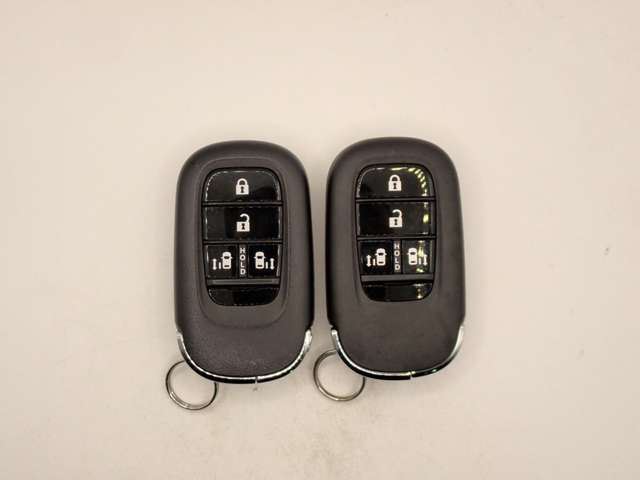 ホンダ Ｎ　ＢＯＸ カスタム ６６０ コーディネートスタイル モノトーン R7年 () 99