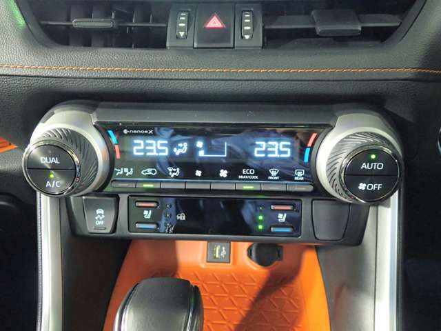 トヨタ ＲＡＶ４ ２．０ アドベンチャー ４ＷＤ R5年 (近畿) 99